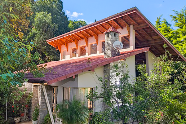 Mountain chalet with valley views